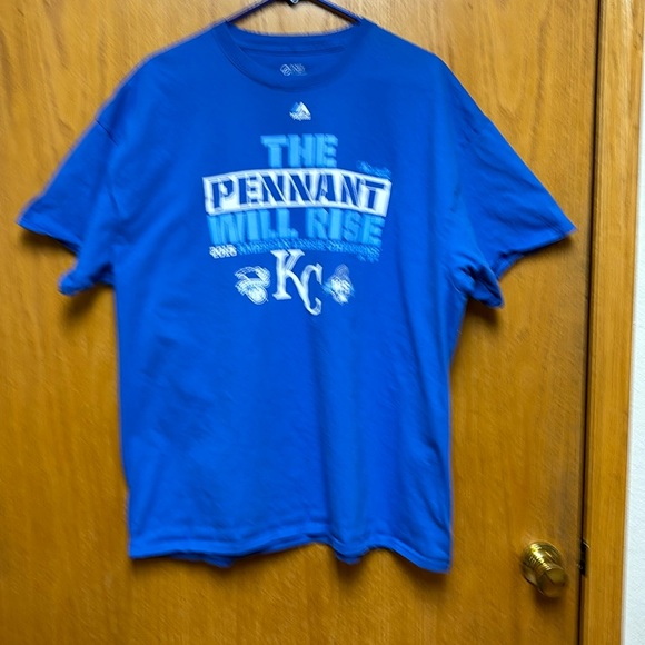 Gently worn Royals 2015 American League Champions t shirt size 2XL - Picture 1 of 4